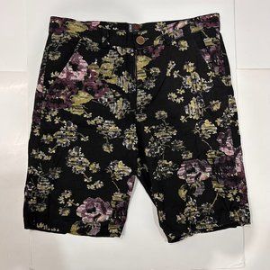 No Retreat Men's Zip Front Shorts M